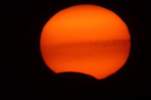 Eclipse solaire 21 aout 2017 avec taches solaires
